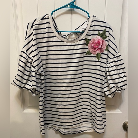 Fyve striped with embroidered flower top. Bubble sleeve. Size Large. - Picture 1 of 8